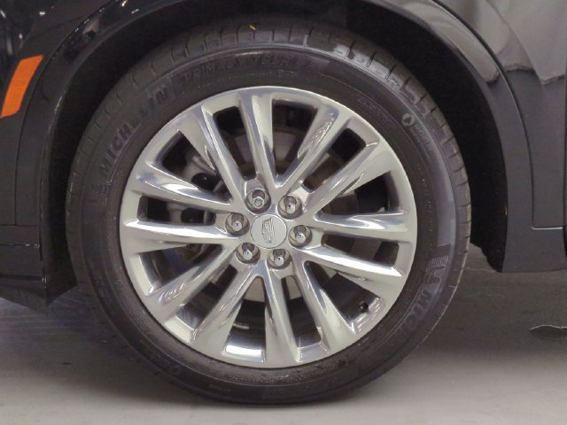 Used 2024 Cadillac XT6 Premium Luxury w/ LPO, Floor Liner Package FWD image 29