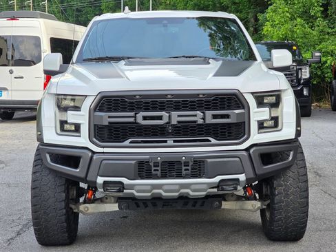 Used 2019 Ford F150 Raptor w/ Equipment Group 802A Luxury AWD/4WD image 11