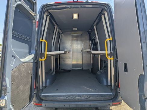 Used 2019 Mercedes-Benz Sprinter 144 image 14