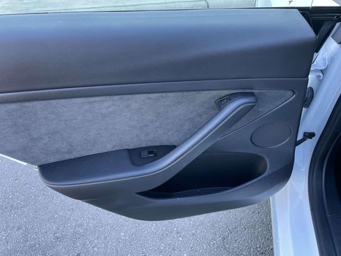 Used 2022 Tesla Model 3 Long Range image 19