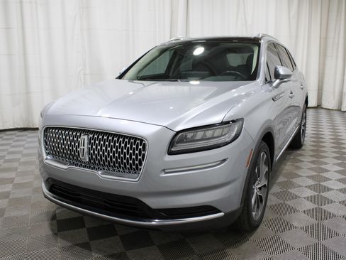 Certified 2022 Lincoln Nautilus Reserve w/ Class II Trailer Tow Package image 37