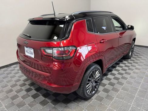Used 2022 Jeep Compass High Altitude AWD/4WD image 8