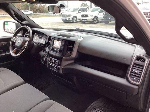 Used 2021 RAM 2500 Tradesman RWD image 28