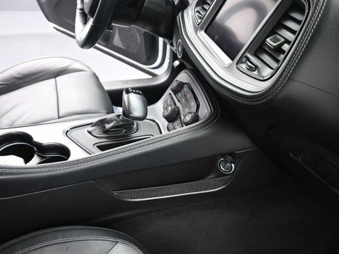 Used 2023 Dodge Challenger SXT w/ Plus Package image 32