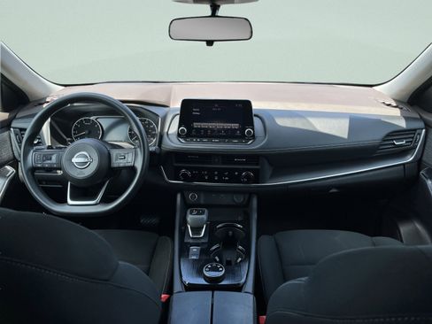 Used 2023 Nissan Rogue S image 25