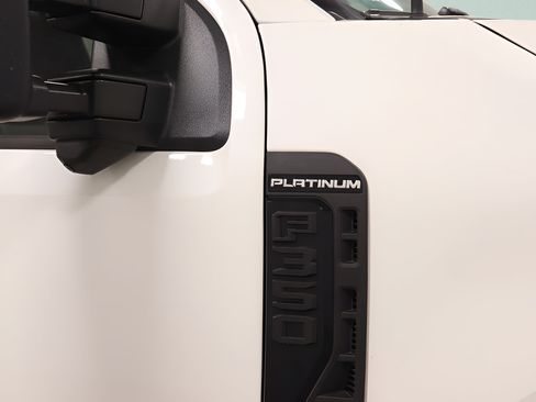 Used 2025 Ford F350 Platinum w/ Tremor Off-Road Package AWD/4WD image 38