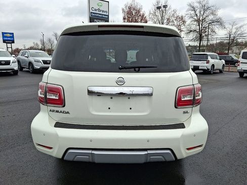Used 2017 Nissan Armada SL w/ Moonroof Package image 5