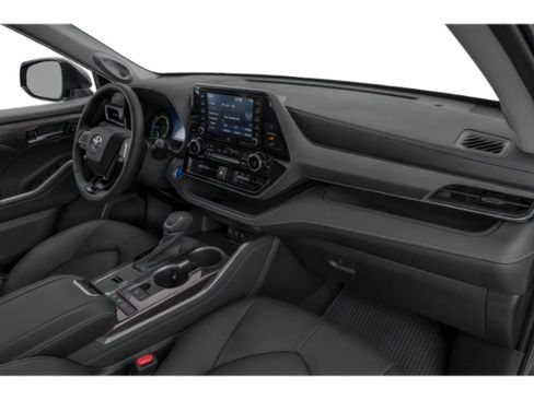 Used 2021 Toyota Highlander Limited image 15