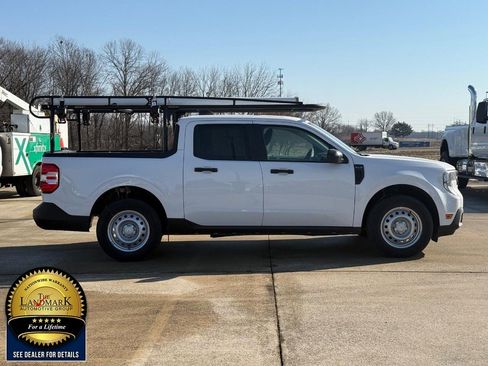 Used 2025 Ford Maverick XLT w/ Equipment Group 302A image 4
