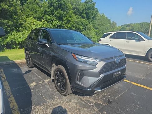 Used 2024 Toyota RAV4 XSE w/ Weather Package AWD/4WD image 3