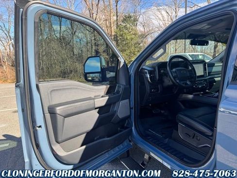 Used 2023 Ford F450 Lariat image 16