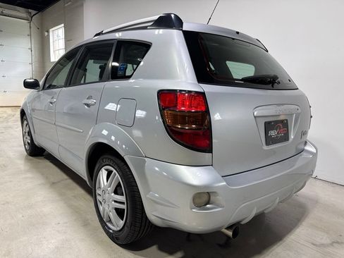 Used 2005 Pontiac Vibe w/ Power Group Value Package FWD image 5