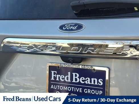 Certified 2022 Ford Explorer XLT w/ Equipment Group 202A image 31