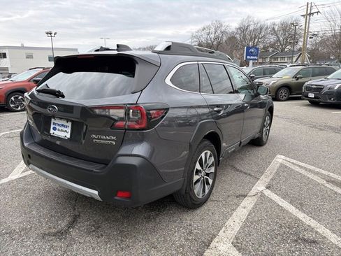 Used 2023 Subaru Outback Touring XT image 8