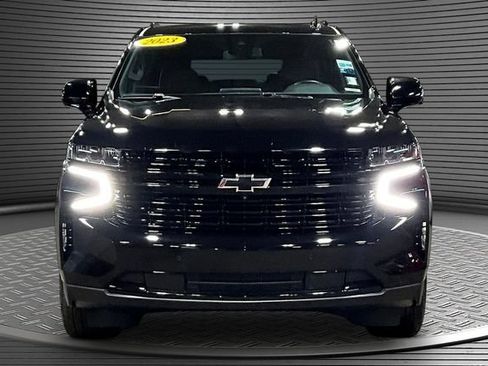 Used 2023 Chevrolet Suburban RST w/ Luxury Package AWD/4WD image 2