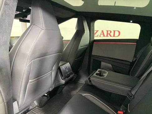 Used 2025 Tesla Cybertruck AWD Crew Cab image 14