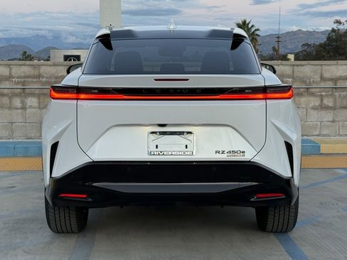 New 2026 Lexus RZ 450e RZ 450e Premium image 10