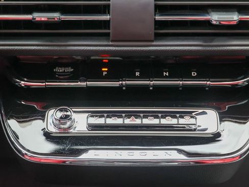 Certified 2024 Lincoln Corsair Grand Touring AWD/4WD image 12