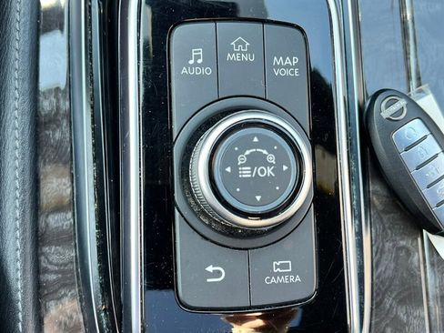 Used 2023 Nissan Armada Platinum w/ Captain's Chairs Package image 44