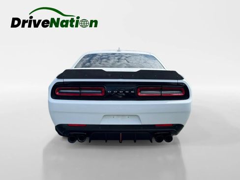 Used 2016 Dodge Challenger R/T Scat Pack w/ Leather Interior Group RWD image 6
