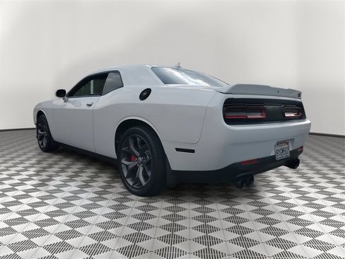 Used 2018 Dodge Challenger SXT Plus image 3