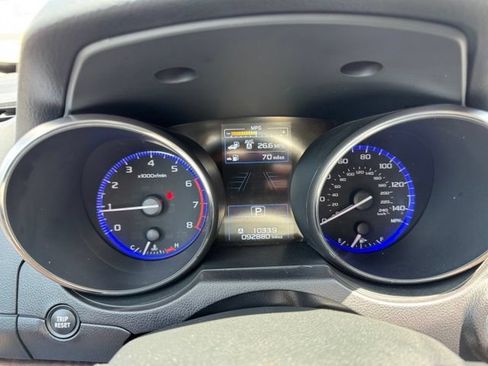 Used 2016 Subaru Outback 2.5i Limited AWD/4WD image 21