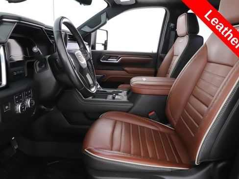 Used 2024 GMC Sierra 2500 Denali Ultimate w/ LPO, GMC Protection Package AWD/4WD image 17
