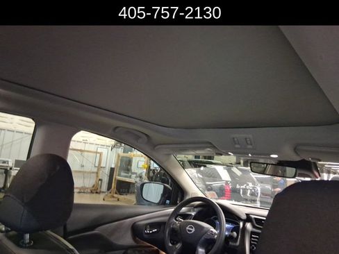 Used 2024 Nissan Murano SL image 12