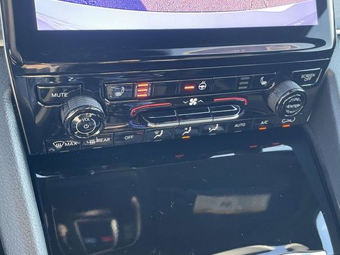 New 2025 Jeep Grand Cherokee L Limited w/ Black Appearance Package image 4