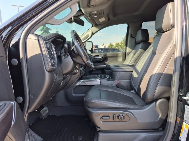 Used 2022 Chevrolet Silverado 3500 LTZ w/ LTZ Plus Package AWD/4WD image 16