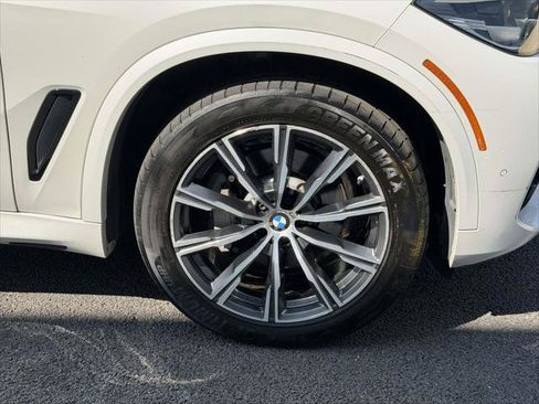 Used 2020 BMW X5 xDrive40i w/ M Sport Package AWD/4WD image 8