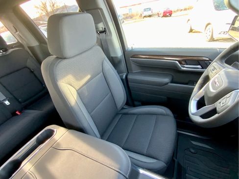 New 2026 GMC Sierra 1500 Elevation image 31