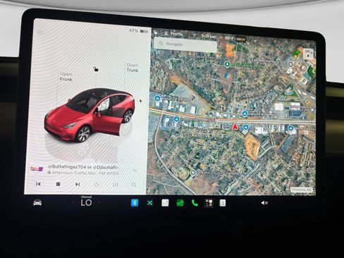 Used 2023 Tesla Model Y Long Range AWD/4WD image 15