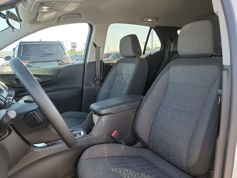 Used 2023 Chevrolet Equinox LT FWD image 11