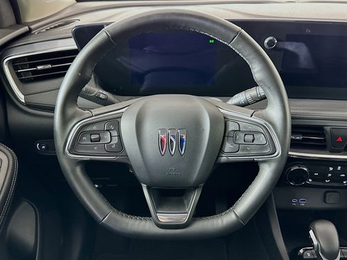 Used 2024 Buick Encore GX Sport Touring w/ Comfort Package image 18