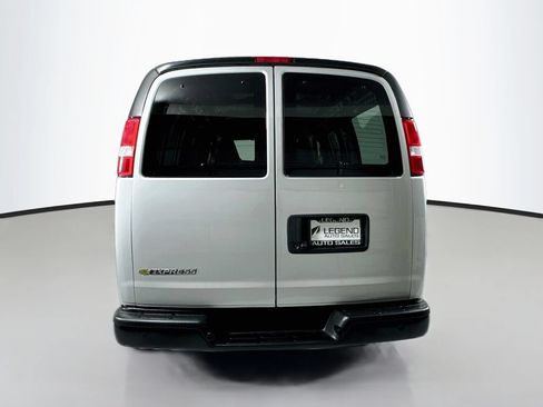 Used 2023 Chevrolet Express 2500 w/ Driver Convenience Package RWD image 6