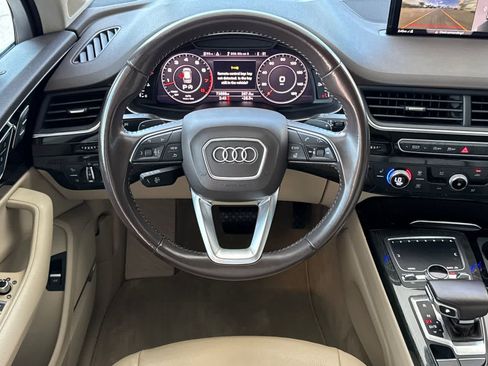 Used 2019 Audi Q7 3.0T Premium Plus w/ Premium Plus Package AWD/4WD image 14