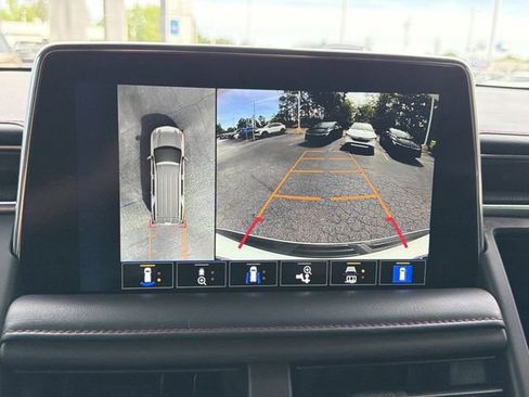 Used 2022 Chevrolet Tahoe RST w/ Sport Performance Package AWD/4WD image 6