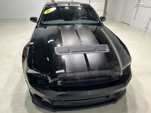 Used 2013 Ford Mustang Shelby GT500 image 4