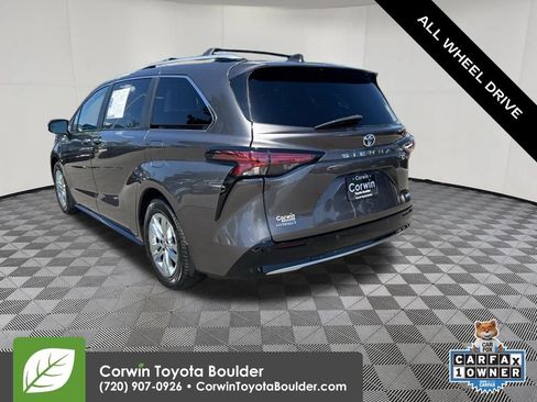 Used 2024 Toyota Sienna Limited AWD/4WD image 5