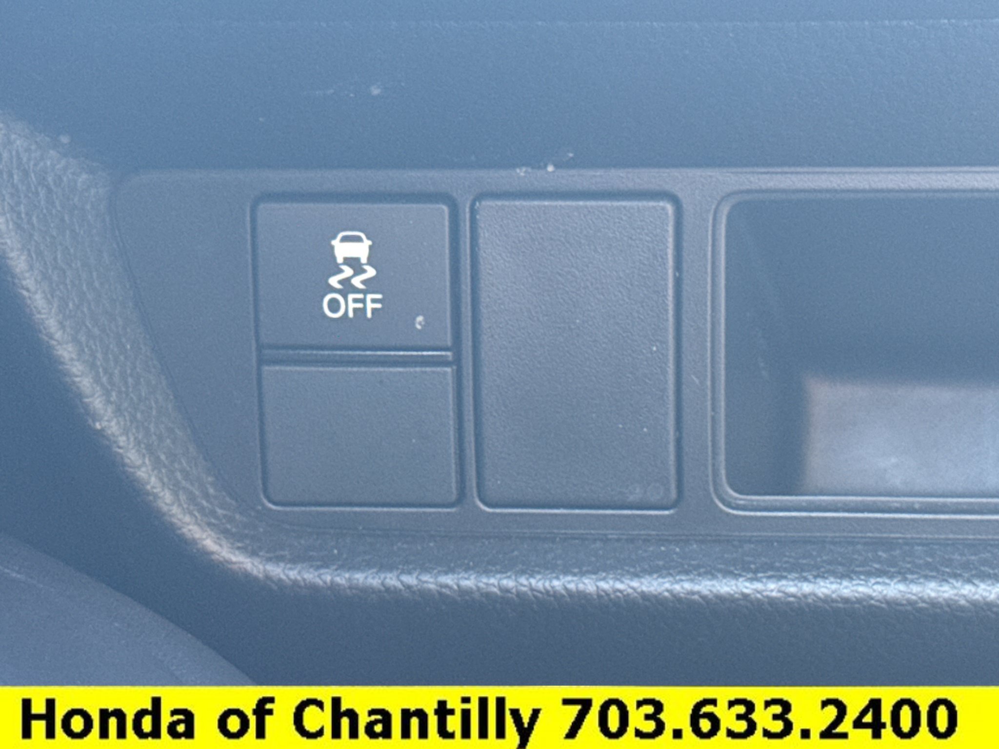 Certified 2025 Honda HR-V Sport image 18