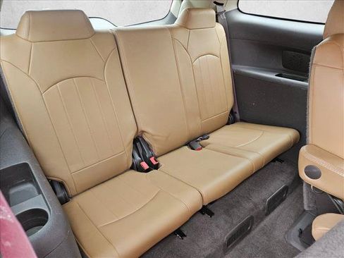 Used 2017 Buick Enclave Leather w/ Enclave Tuscan Edition FWD image 22