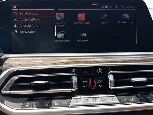 Used 2021 BMW X7 M50i w/ Dynamic Handling Package AWD/4WD image 31