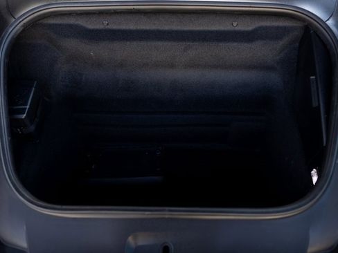 Used 2025 Porsche 911 Carrera GTS image 28