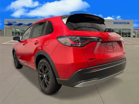 New 2026 Honda HR-V Sport image 3