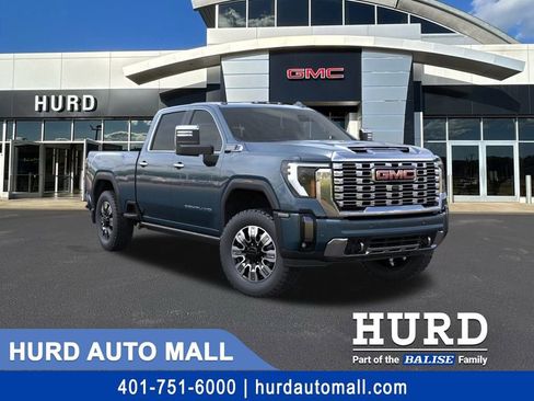 New 2026 GMC Sierra 3500 Denali w/ Denali Reserve Package AWD/4WD image 1