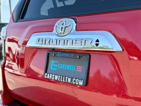 Used 2014 Toyota 4Runner Limited AWD/4WD image 23