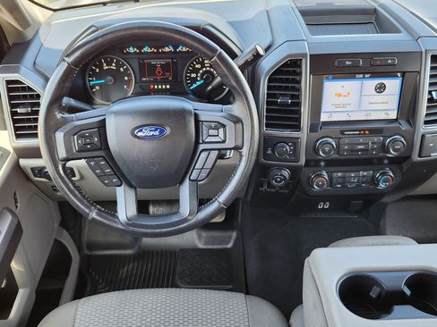 Used 2019 Ford F150 XLT w/ Equipment Group 302A Luxury image 10