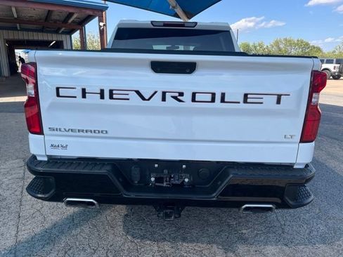 Used 2022 Chevrolet Silverado 1500 LT Trail Boss AWD/4WD image 5
