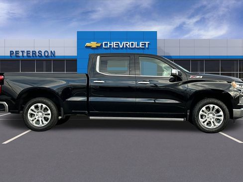 Certified 2024 Chevrolet Silverado 1500 LTZ w/ LTZ Premium Package image 3